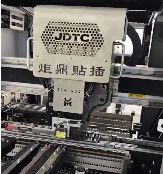 精打细算！投资充电器插件机的ROI测算与选型避坑指南​