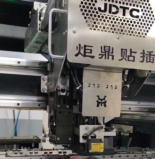 如何选择高性价比的电源适配器插件机？采购指南​