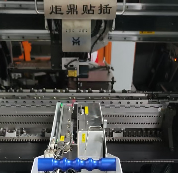 非标自动化插件机设备：为特殊工艺量身定制的智能化解决方案