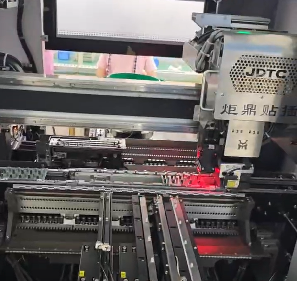 智能升级：PCBA自动插件机技术发展趋势与未来展望​