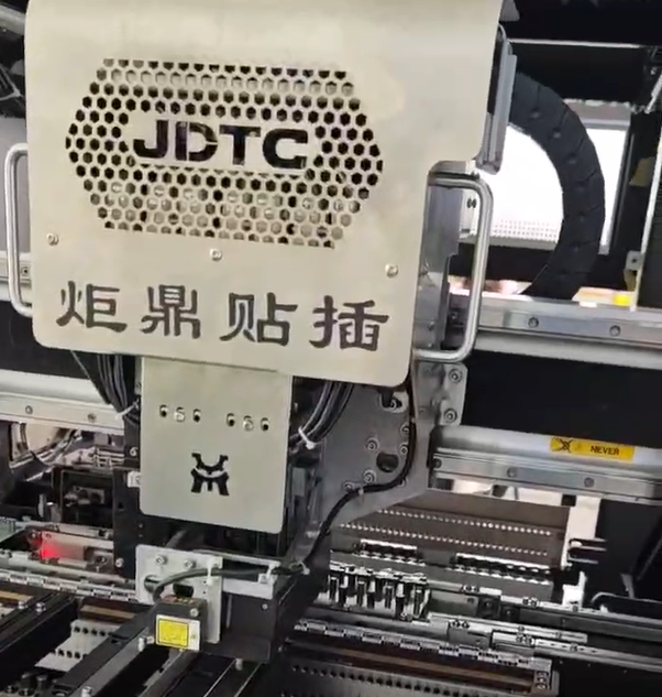 ​​自动化插件机：电子制造企业实现降本增效的智能之选​