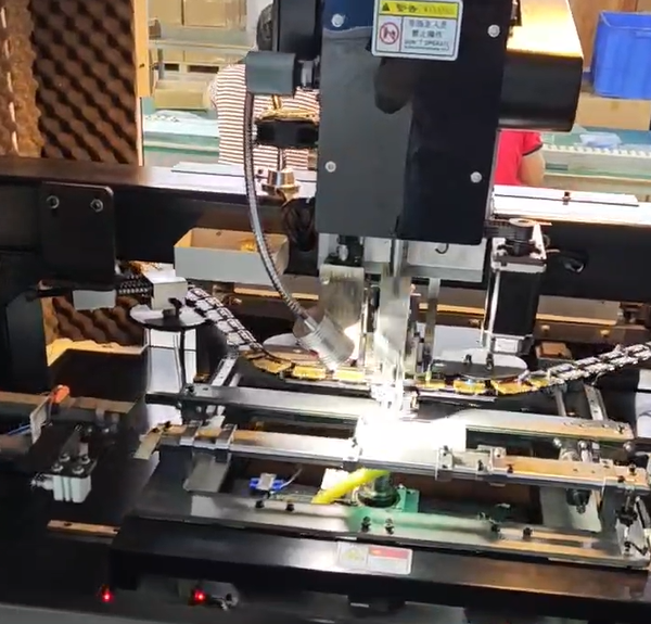 电源适配器插件机技术发展趋势与未来展望