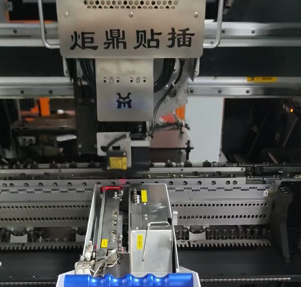 自动化插件机设备：推动电子制造业向智能化转型的核心装备